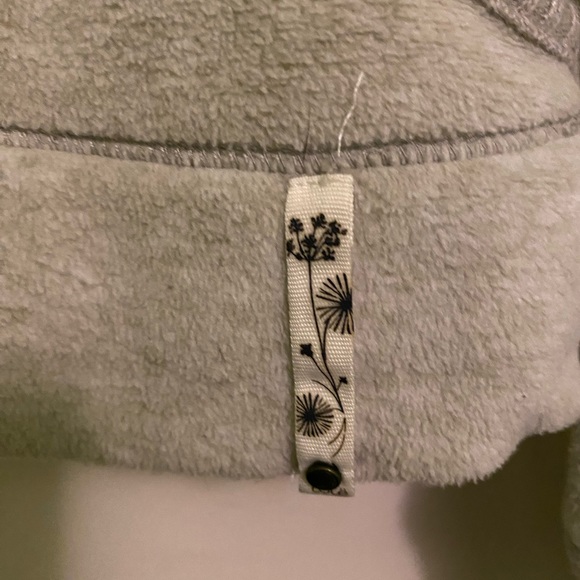 Lole pullover sweater - Picture 2 of 4